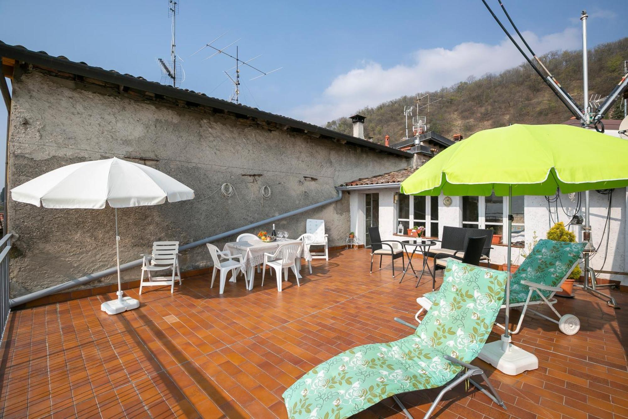 Angela -Terrace & Beautiful View Lake - Happy Rentals Toscolano Maderno Buitenkant foto